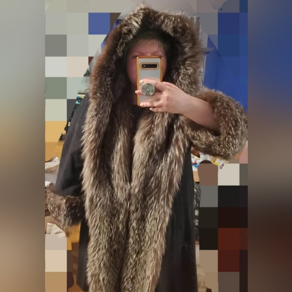 Wool Cashmere Mix Coat with Fox Fur